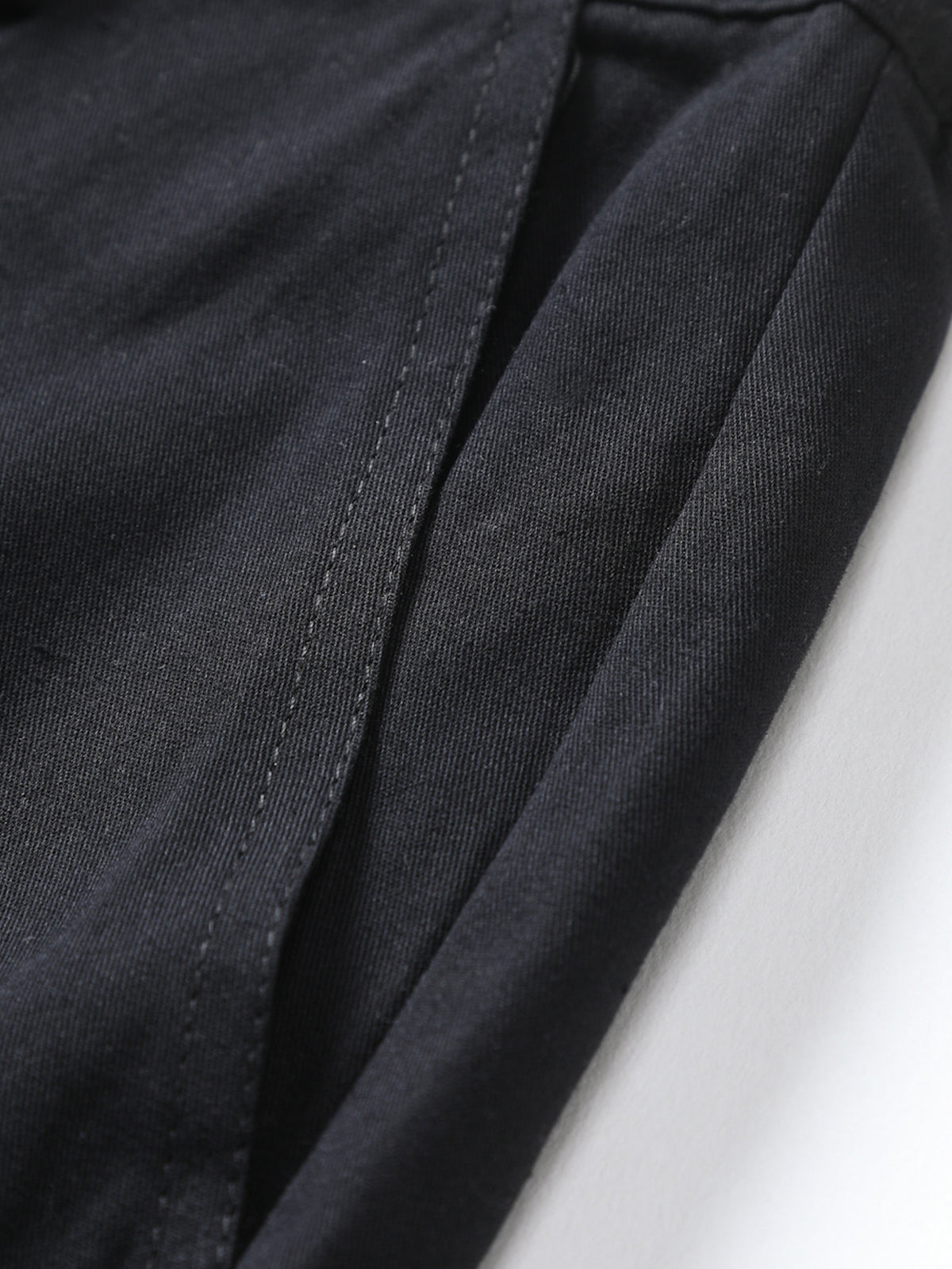 Pantalone Corto Cargo Uomo Estivo con Tasche Laterali