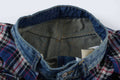 Jeans Azzurri a Zampa e Camicia in Vita